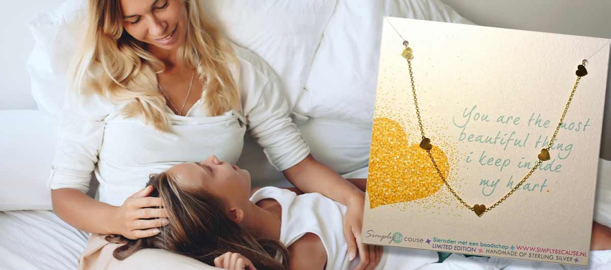 Ketting hartjes zilver of geelgoud